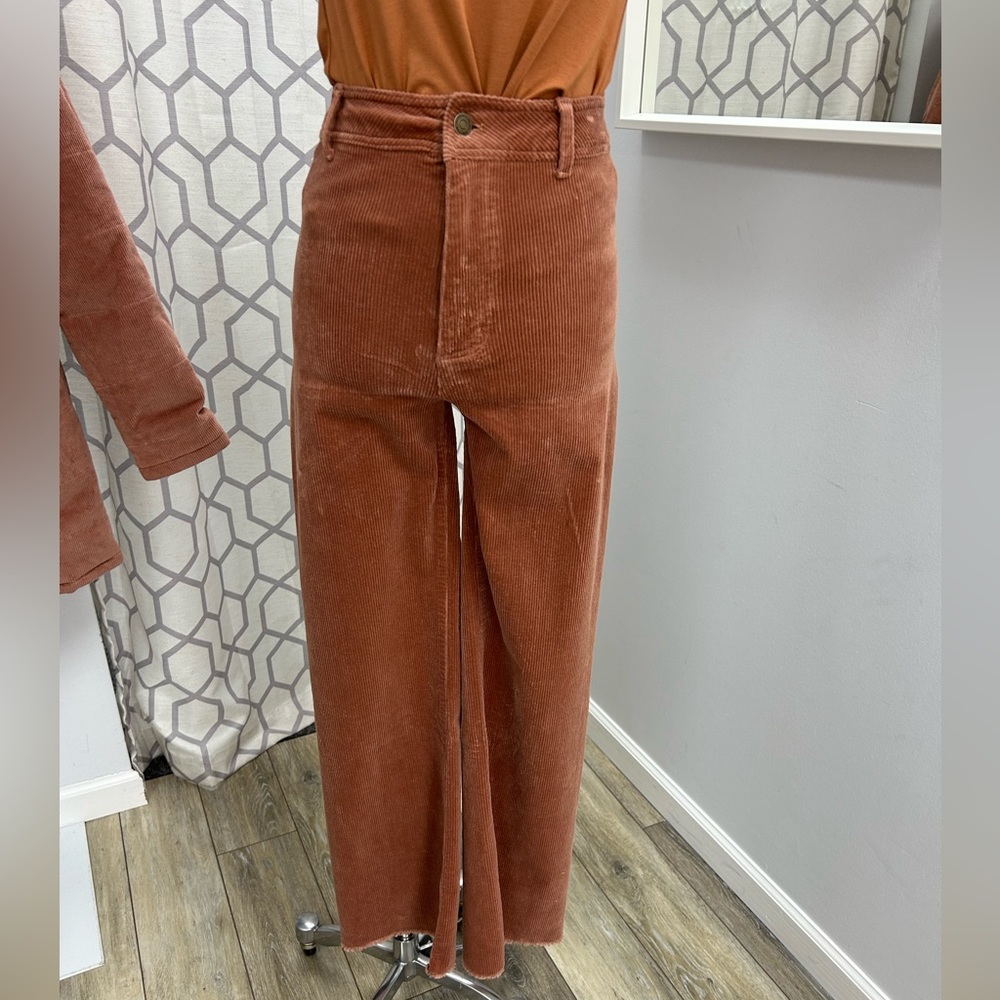 New with tags – Jackson Rowe – reform pant